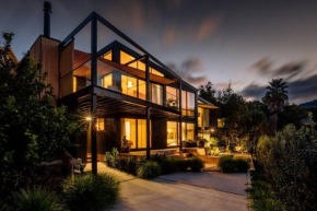 This stunning architectural home recently appeared in the NZ